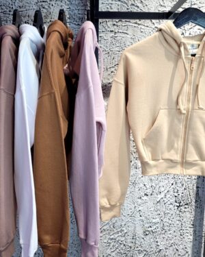 Campera Keila Frizada con Capucha