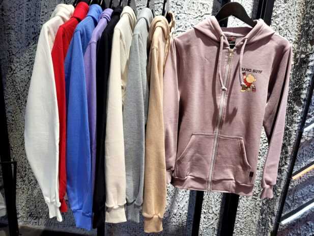 Campera Over Size Estampada Capucha Hombre