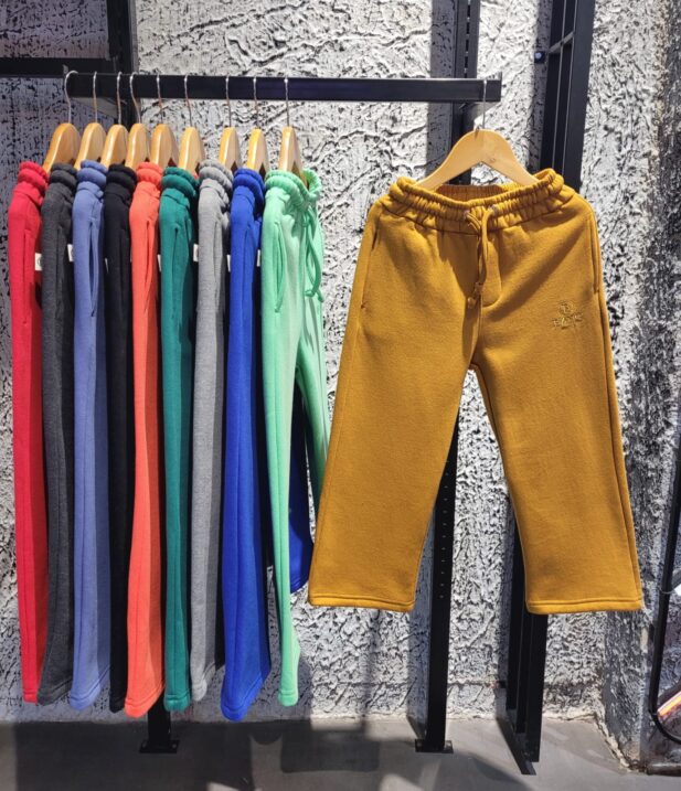 PANTALON BAGGY NIÑO FRIZADO - Image 2