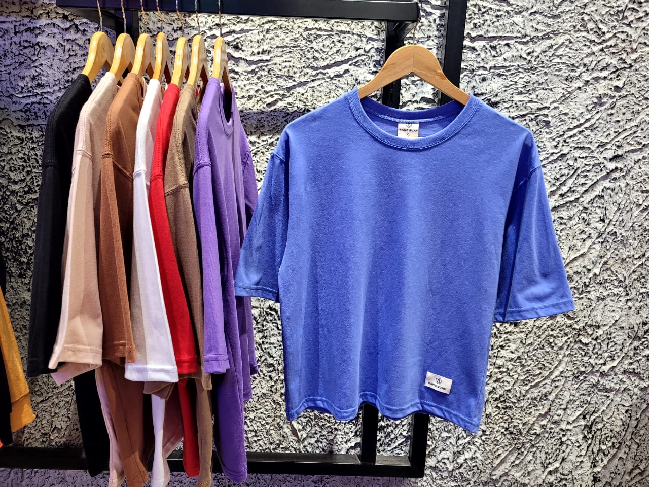 REMERA BOXIFIT LISA UNISEX